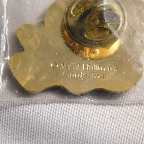 Vintage Hallmark Letters to Santa Pin 1997 - Picture 2 of 2